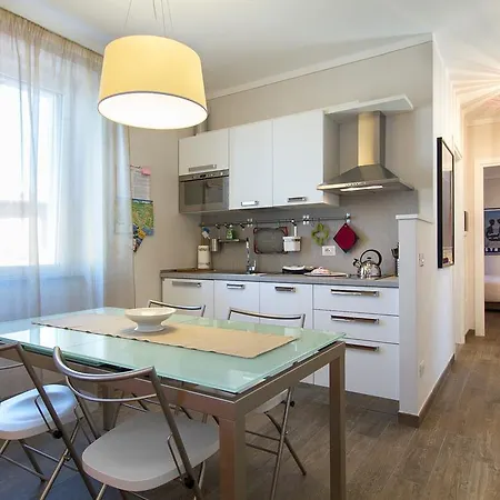 Apartment La Lombarda Centro Storico *