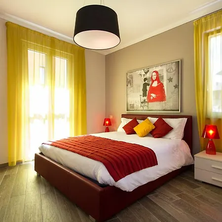 La Lombarda Centro Storico Apartment Stresa