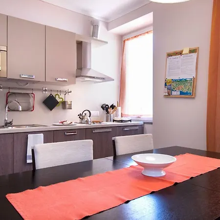 La Lombarda Centro Storico Apartment