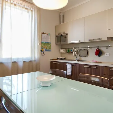 La Lombarda Centro Storico Apartment *