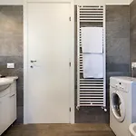 La Lombarda Centro Storico 스트레사