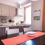 La Lombarda Centro Storico 아파트